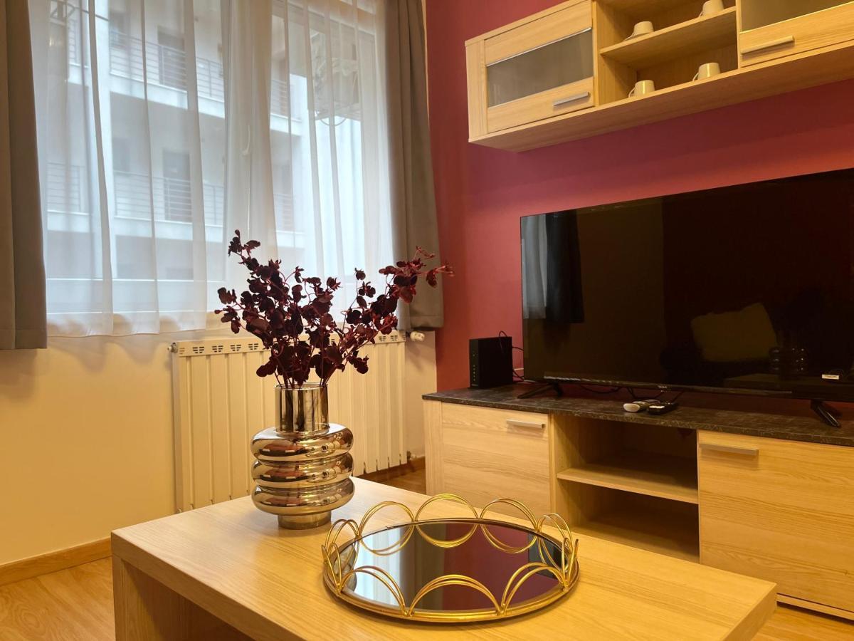 Corvin Pearl Deluxe Apartment Budapest Ngoại thất bức ảnh