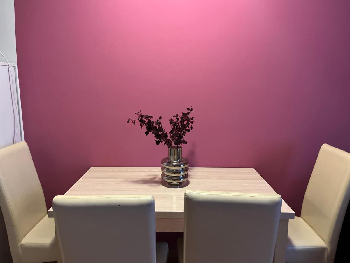 Corvin Pearl Deluxe Apartment Budapest Ngoại thất bức ảnh
